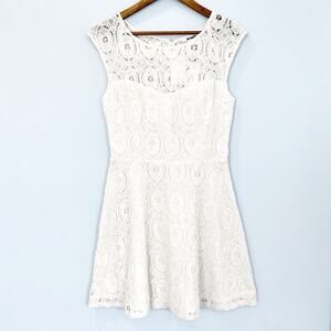 BB Dakota Fit & Flare Lace Overlay Dress Ivory Size 6 NEW